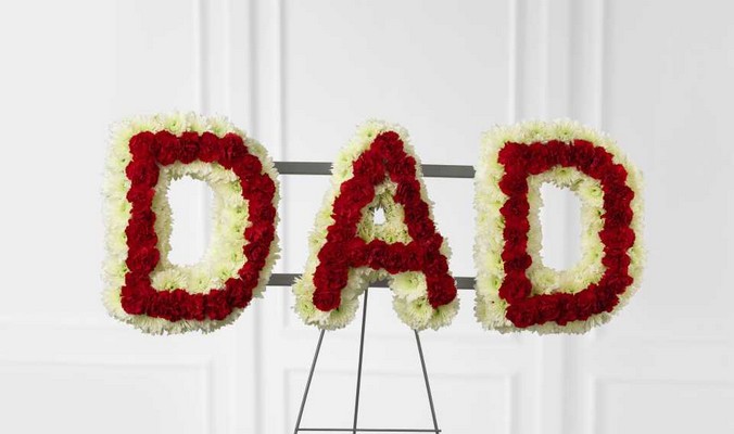 The FTD Remembering Dad(tm) Arrangement
