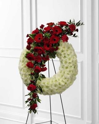 The FTD Graceful Tribute(tm) Wreath