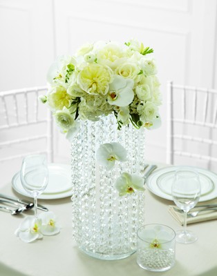 The FTD Sparkling Toast Centerpiece