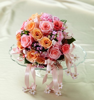 The FTD Sweet Peach Bouquet