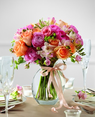 The FTD Peach Silk Arrangement