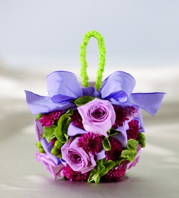 The FTD Enlightened Love Pomander