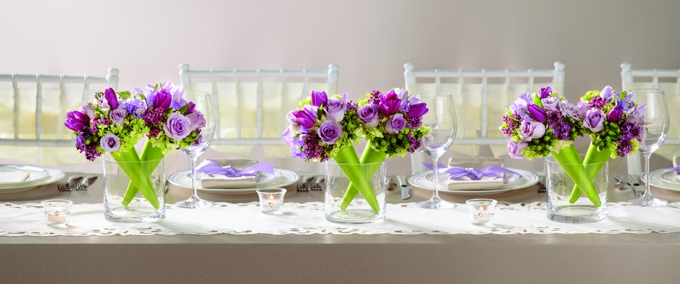 The FTD Sublime Centerpiece