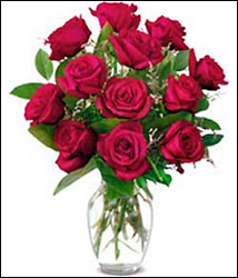 Rose Doz Bouquet with Vase