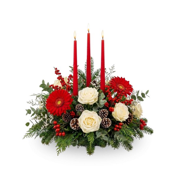 Crimson & Cream Yuletide Hearth