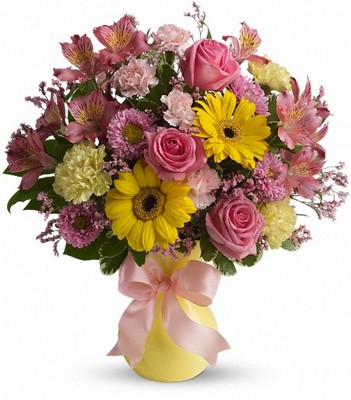 Darling Dreams Bouquet by Teleflora