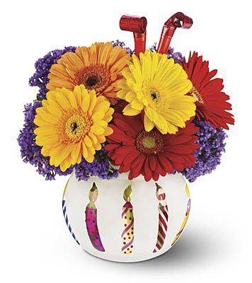 Teleflora's Happy Birthday Bouquet