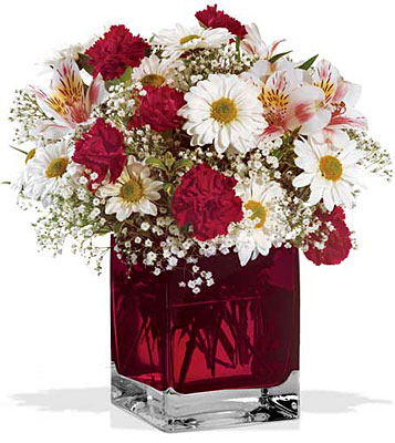 Teleflora's Scarlett Bouquet